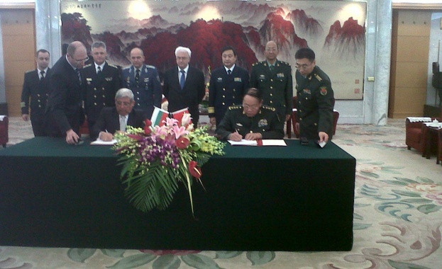 Подписахме Меморандум за разбирателство в областта на отбраната с Китай