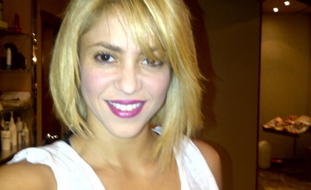 Шакира с нова визия 