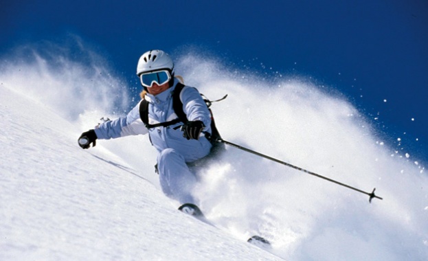 Български и румънски полицаи следят за реда в Банско