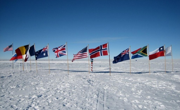 100 години от стъпването на Южния полюс  