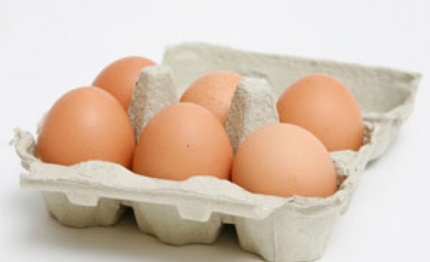 Скандалът със заразените яйца се разраства в Европа