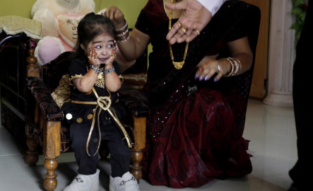 Най-малката жена на планетата е индийка 