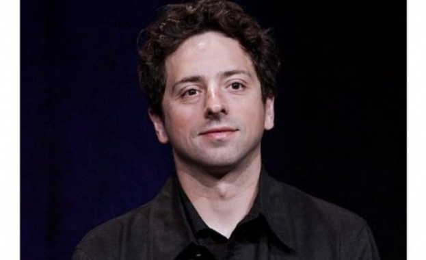 Google дари 500 хиляди долара на Wikipedia