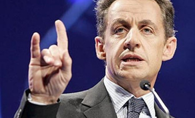 Датският премиер към Саркози: Никола, не трябва толкова да се възбуждаш