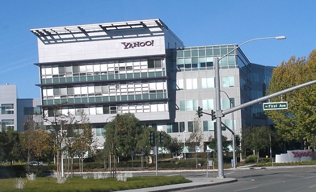 Yahoo с нов шеф  