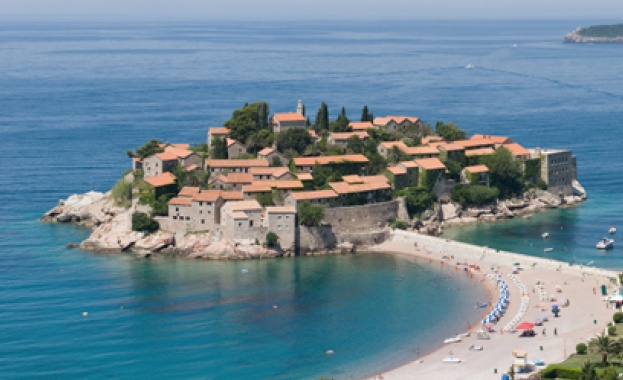 НСИ: Пътуванията на българи в чужбина нарастват с 11% през септември