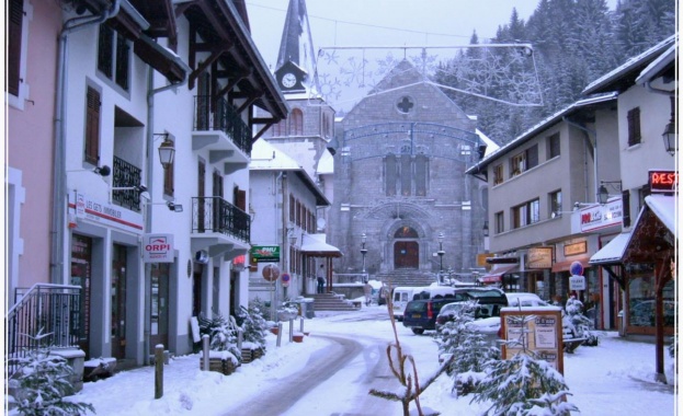 Алпийските страни обмислят как да пестят енергия през зимата