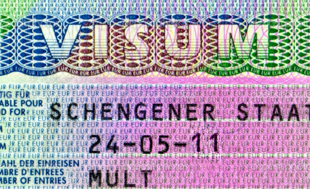 ЕС засили паспортния контрол по границите на Шенген
