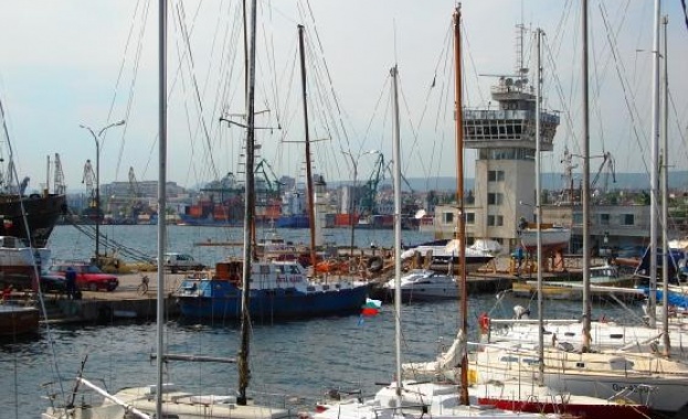 Нужна ни е качествена инфраструктура и единна търговска политика за