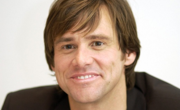 Бившата приятелка на Джим Кери се е самоубила, открита е предсмъртна бележка