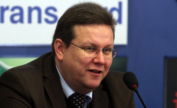 Дачков: Защо ДСБ могат да окупират ректората, а БСП нямат право да го откупират?