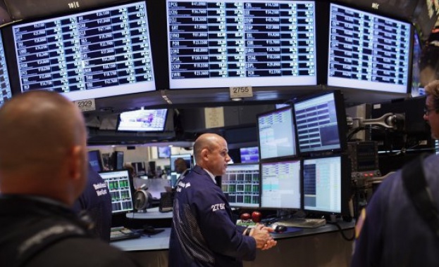 Милано: На борсата спряха продажбите на акциите на  две италиански банки