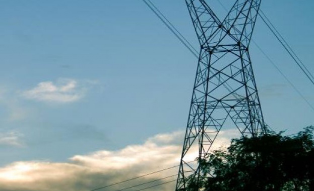 Цената на електричеството в България е нараснала почти два пъти