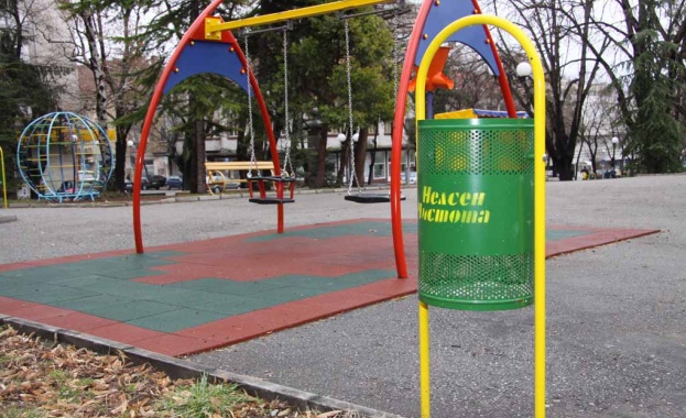 От старозагорчани ще изхвърлят боклука си в нови кошчета  