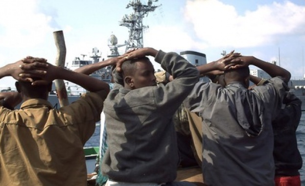 Спецчастите на САЩ убиха 8 сомалийски пирати