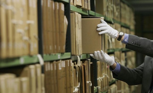 Полк. Драгомир Димитров поема НРС