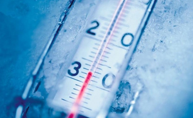 Жълт код заради снеговалежи и поледици в Северна България 