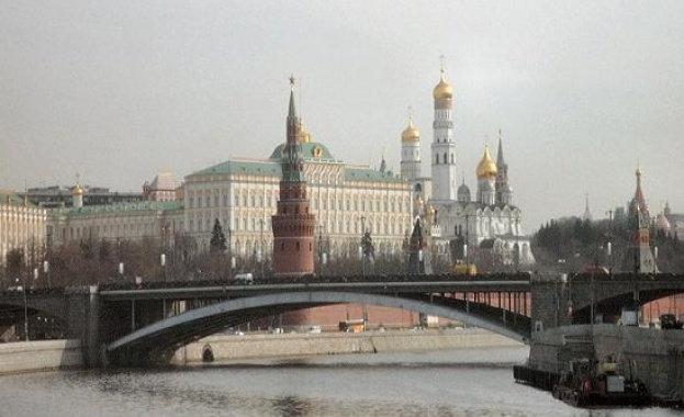 Кремъл: Руското здравеопазване е подложено на максимален натиск заради COVID-19 