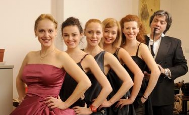 "Пет жени в еднакви рокли"