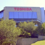 Toshiba започва големи съкращения