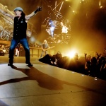 AC/DC отлагат записите на новия си албум