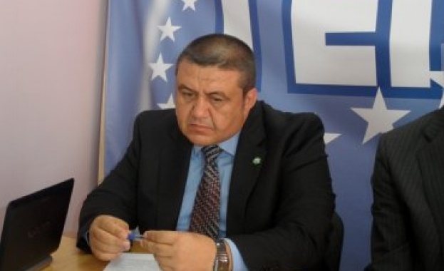 Кметът на Съединение почина  