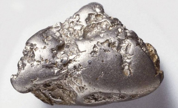 Съединение на кобалта и иридия може да замени платината в катализаторите