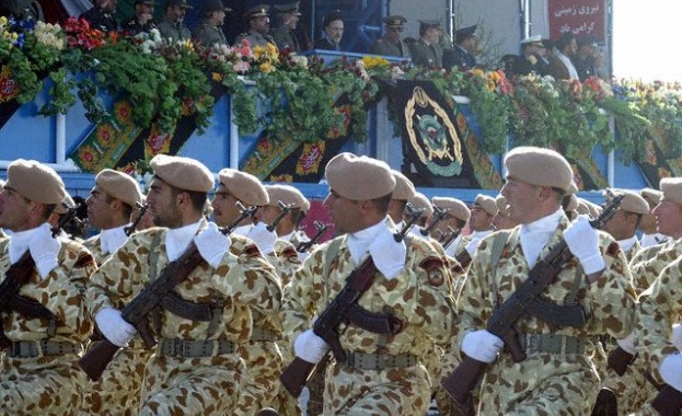 Иран: САЩ започват психологическа война