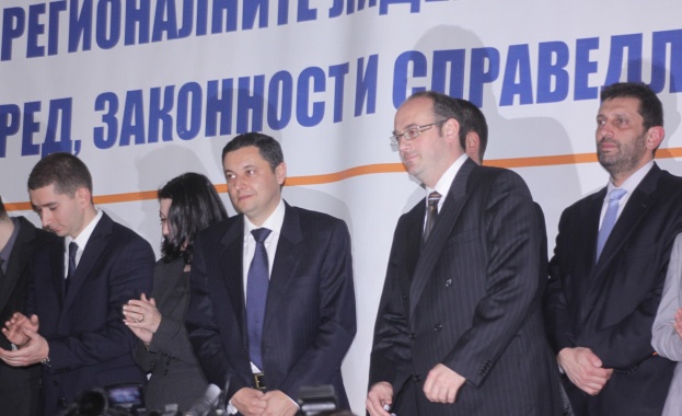 Яне Янев и Атанас Семов ще посетят Кърджали и Смолян 