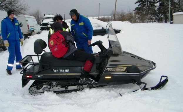 Акция с шейна назаем Така се налага да помагат на