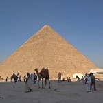 Археолози откриха тайни помещения под пирамидите