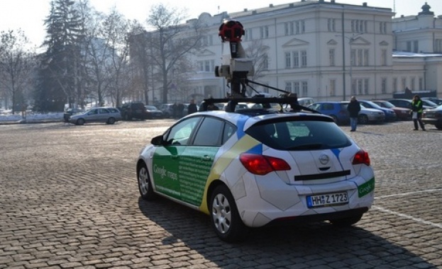 Колите на Google вече са в България