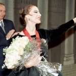 Майя Плисецкая  стана Офицер на Ордена на Почетния Легион 