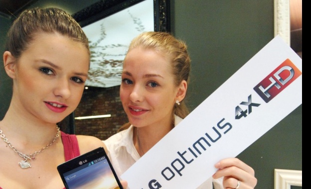 LG с попадение - четириядрен смартфон  