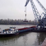 Украйна задържа руски танкер 