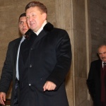 Медии: Партньори от ЕС спасили Милер от санкции