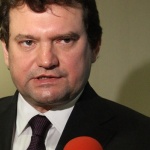 Георги Цветанов: Нешка Робева върти лихварска дейност