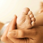 Колко струва да осиновиш дете?