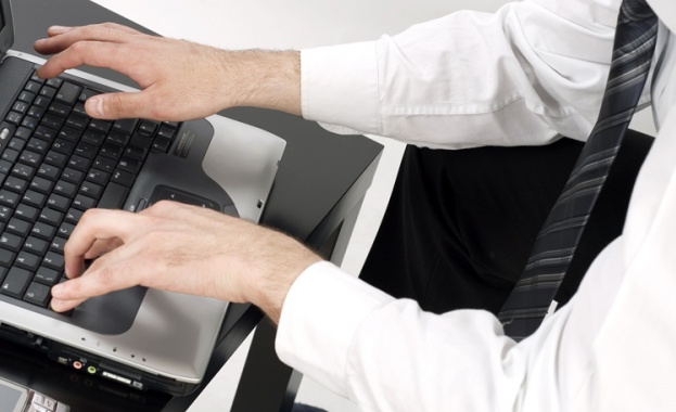 НАП погва близо 2000 работодатели, които дават минимална работна заплата за пълен работен ден