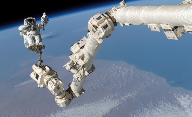 Екипажът на МКС ще се завърне на Земята на 22 октомври 