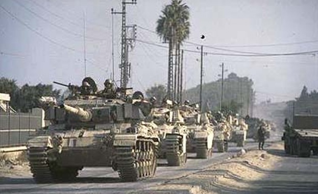 Танкове и бойни машини окупират пътищата ни за цял месец