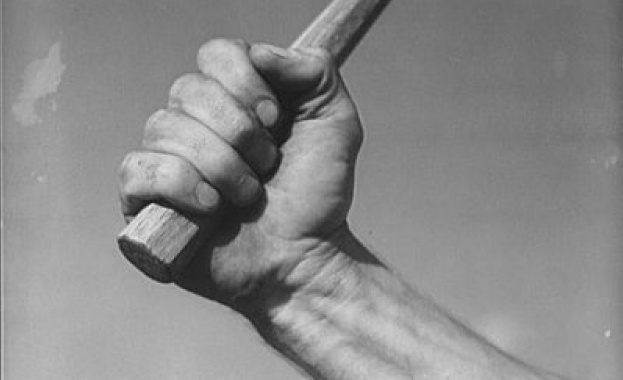 Нападение с чукове в центъра на София 46 годишен мъж е