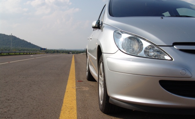 При предстоящата смята на сезоните смяната на зимните гуми с