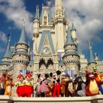 Парижкият „Дисниленд“ си търси нови принцове и принцеси