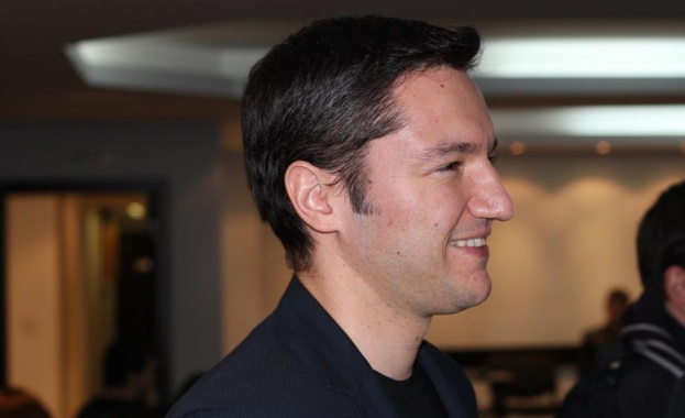 Вигенин: Британското правителство се поддава на пропаганда