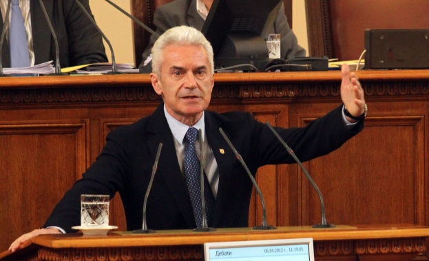 Сидеров: Повече доходи, не безсмислени вотове!