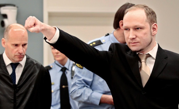Масовият убиец Андеш Брайвик отново съди Норвегия за нарушаване на човешките му права