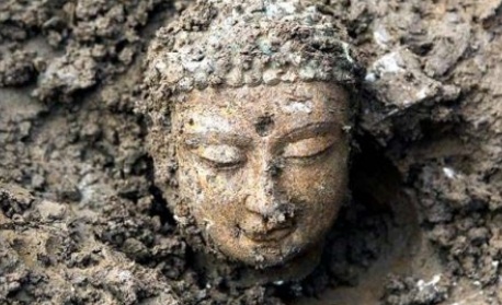 Не вървете след никого...