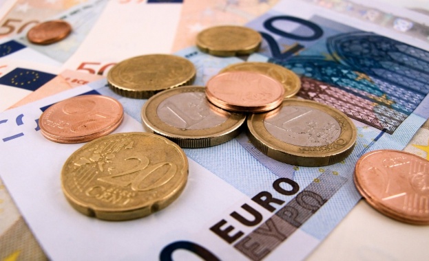 ЕК си иска обратно 28 млн. евро за ВЕИ