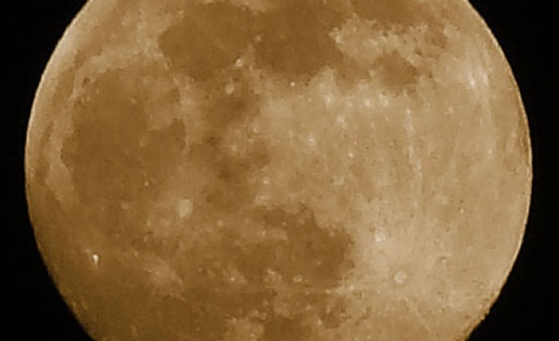 Пълно лунно затъмнение в нощта на 20 срещу 21 януари